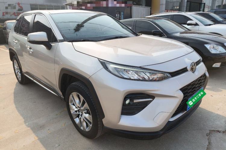 Used Toyota Wildlander 2020 2.0L CVT Two-Wheel Drive Luxury Edition Front Right 45 Deg