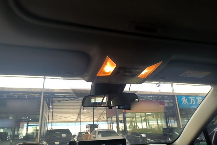 Used Toyota Wildlander 2020 2.0L CVT 4x4 Luxury Edition Headliner