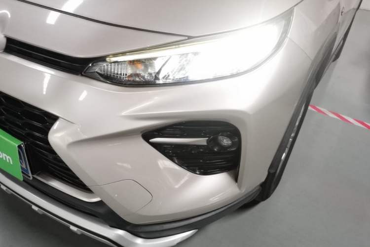 Used Toyota Wildlander 2020 Dual-Engine 2.5L E-CVT Two-Wheel Drive Luxury Edition Left Front Headlight