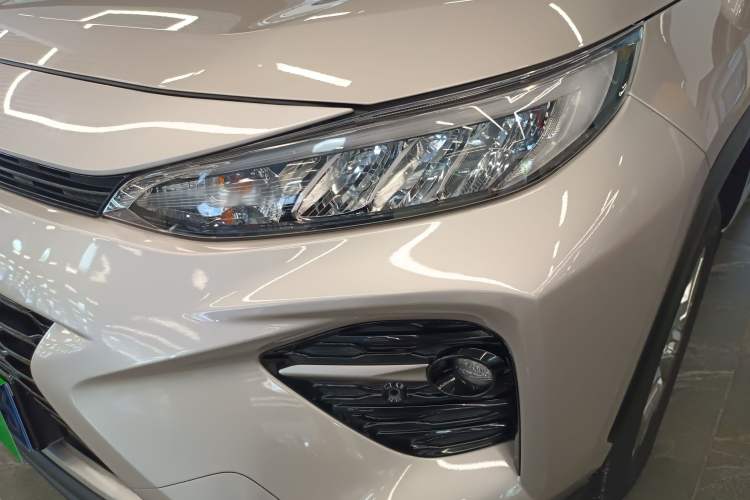 Used Toyota Wildlander 2020 Dual-Motor 2.5L E-CVT Four-Wheel Drive Luxury Edition Left Front Headlight