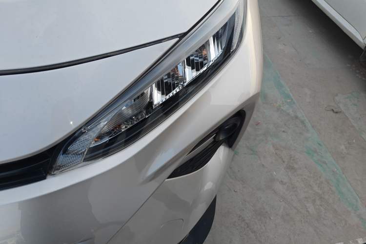 Used Toyota Wildlander 2020 2.0L CVT Two-Wheel Drive Leading Edition Left Front Headlight