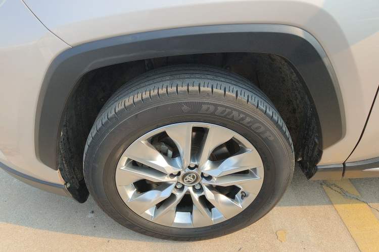Used Toyota Wildlander 2020 2.0L CVT Two-Wheel Drive Luxury Edition Left Front Wheel Hub