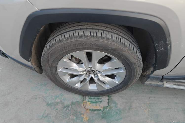 Used Toyota Wildlander 2020 2.0L CVT Two-Wheel Drive Leading Edition Left Front Wheel Hub