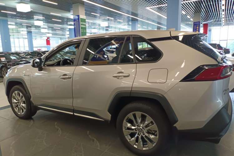 Used Toyota Wildlander 2020 Dual-Motor 2.5L E-CVT Four-Wheel Drive Luxury Edition Left Side