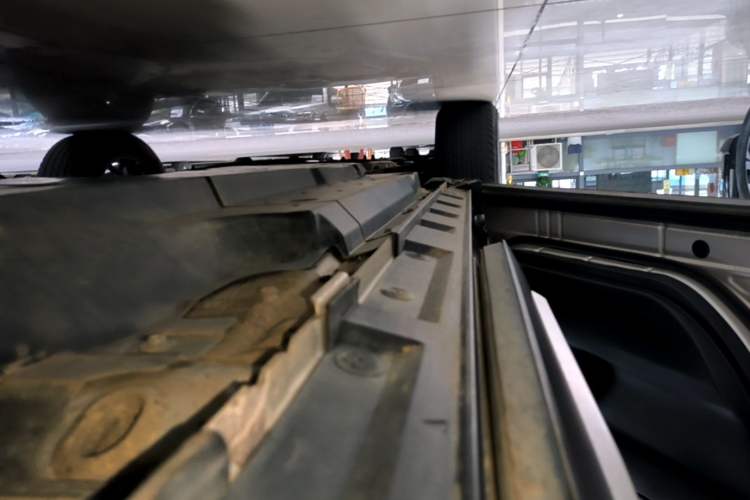 Used Toyota Wildlander 2020 2.0L CVT 4x4 Luxury Edition Left Side Sill