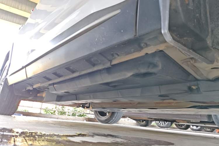 Used Toyota Wildlander 2020 2.0L CVT 4x4 Luxury Edition Right Side Sill