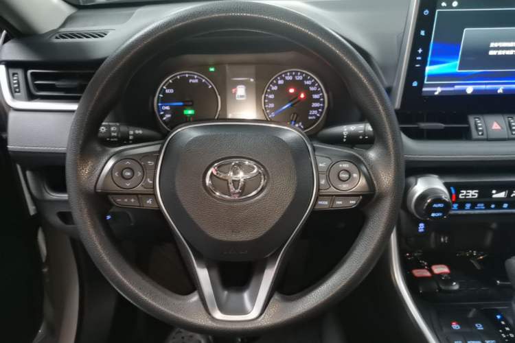 Used Toyota Wildlander 2020 Dual-Engine 2.5L E-CVT Two-Wheel Drive Luxury Edition Steering Wheel