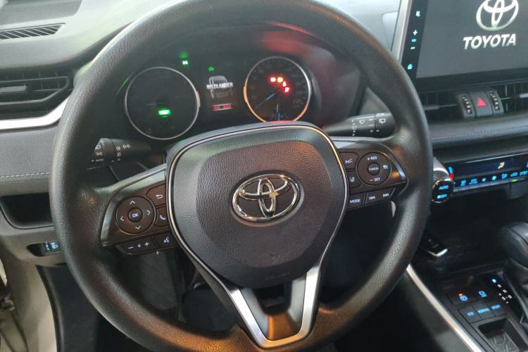 Used Toyota Wildlander 2020 Dual-Engine 2.5L E-CVT Two-Wheel Drive Luxury Edition Steering Wheel