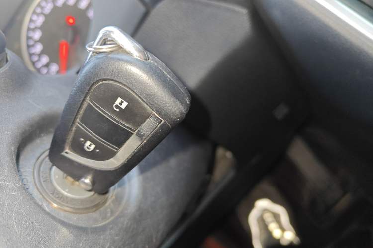 Used Toyota Wildlander 2020 2.0L CVT Two-Wheel Drive Leading Edition Vehicle Key