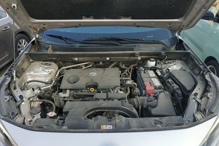 Used Toyota Wildlander 2020 2.0L CVT Two-Wheel Drive Luxury Edition Engine Bay
