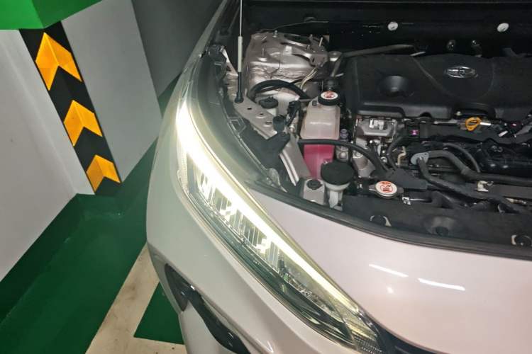 Used Toyota Wildlander 2020 Dual-Motor 2.5L E-CVT Four-Wheel Drive Luxury Edition Engine Bay Right