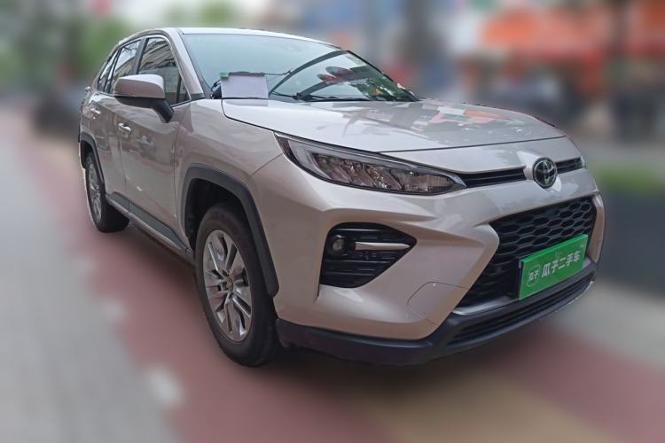 Used Toyota Wildlander 2020 2.0L CVT 4x4 Luxury Edition Front Right 45 Deg