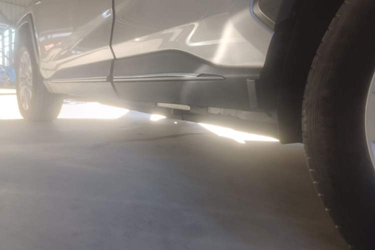 Used Toyota Wildlander 2020 2.0L CVT Two-Wheel Drive Leading Edition Left Side Sill