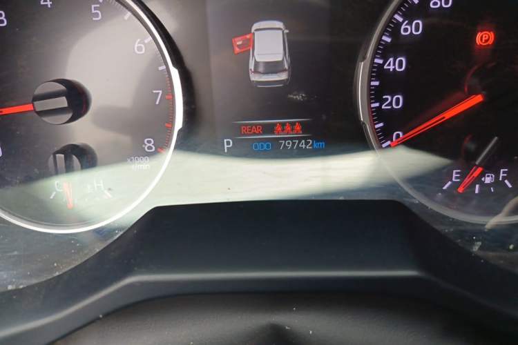 Used Toyota Wildlander 2020 2.0L CVT 4x4 Luxury Edition Odometer Close Up