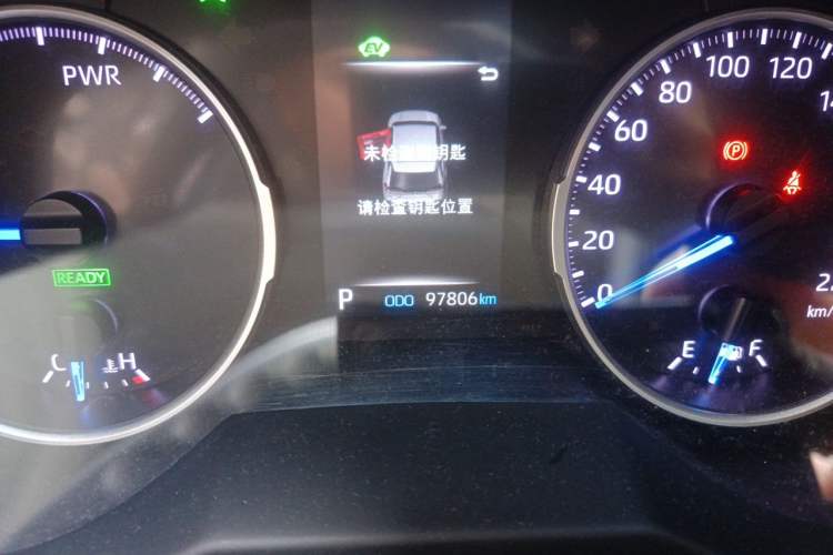 Used Toyota Wildlander 2020 Dual-Engine 2.5L E-CVT Two-Wheel Drive Luxury Edition Odometer Close Up