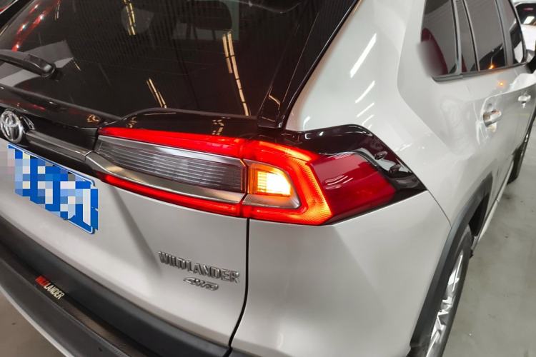 Used Toyota Wildlander 2020 2.0L CVT 4x4 Luxury Edition Right Rear Taillight