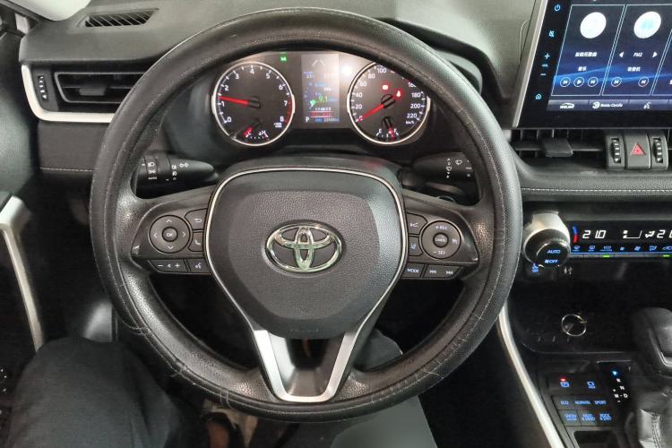 Used Toyota Wildlander 2020 2.0L CVT 4x4 Luxury Edition Steering Wheel