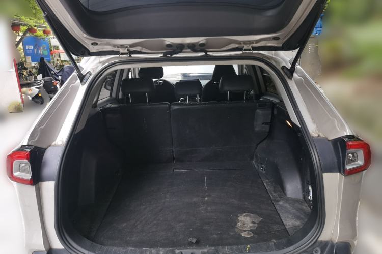 Used Toyota Wildlander 2020 2.0L CVT Two-Wheel Drive Leading Edition Trunk