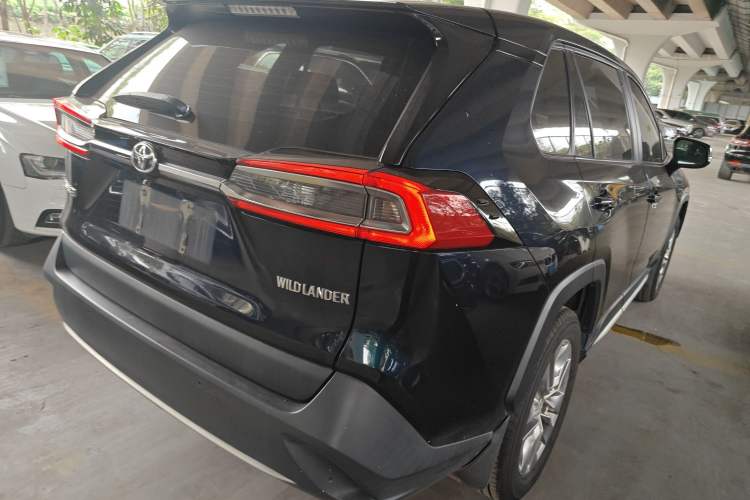 Used Toyota Wildlander 2020 2.0L CVT Two-Wheel Drive Luxury Edition Rear Right 45 Deg
