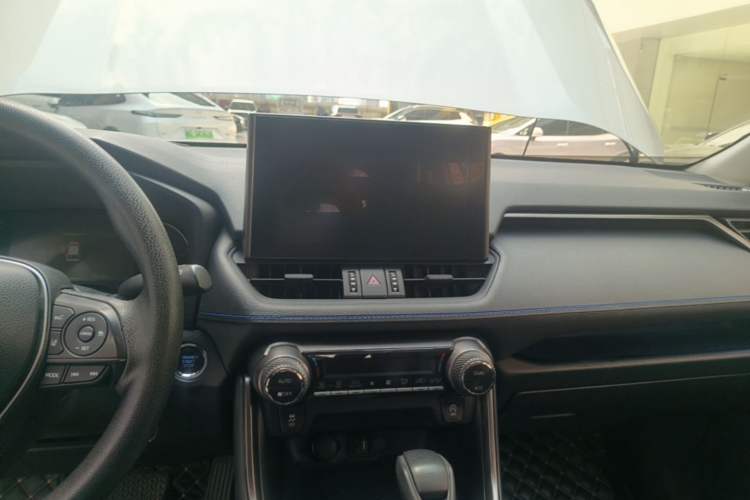 Used Toyota Wildlander 2020 2.0L CVT Two-Wheel Drive Tech Edition Audio And AC Panel