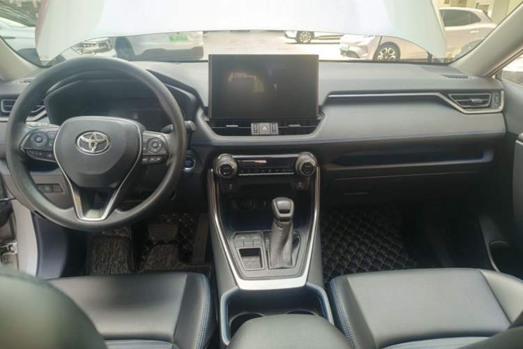 Used Toyota Wildlander 2020 2.0L CVT Two-Wheel Drive Tech Edition Center Console