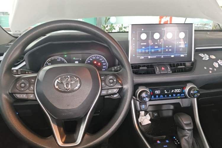Used Toyota Wildlander 2020 Dual-Motor 2.5L E-CVT Four-Wheel Drive Luxury Edition Center Console