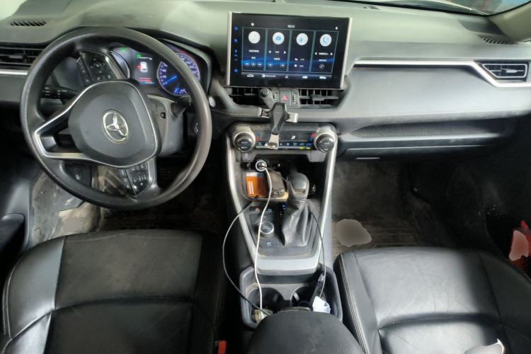 Used Toyota Wildlander 2020 Dual-Motor 2.5L E-CVT Four-Wheel Drive Luxury Edition Center Console