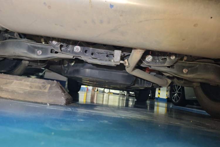 Used Toyota Wildlander 2020 Dual-Engine 2.5L E-CVT Two-Wheel Drive Prestige Edition Chassis Rear