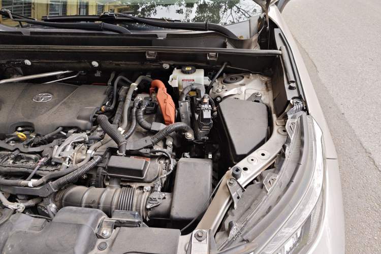 Used Toyota Wildlander 2020 Dual-Motor 2.5L E-CVT Four-Wheel Drive Luxury Edition Engine Bay Left