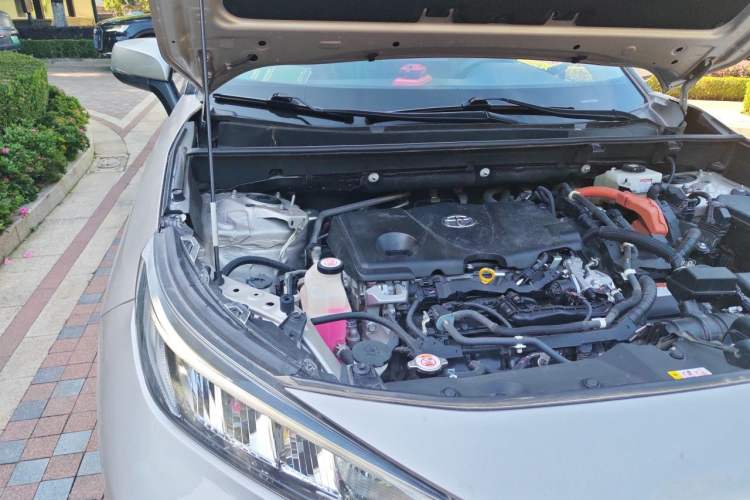 Used Toyota Wildlander 2020 Dual-Motor 2.5L E-CVT Four-Wheel Drive Luxury Edition Engine Bay Right