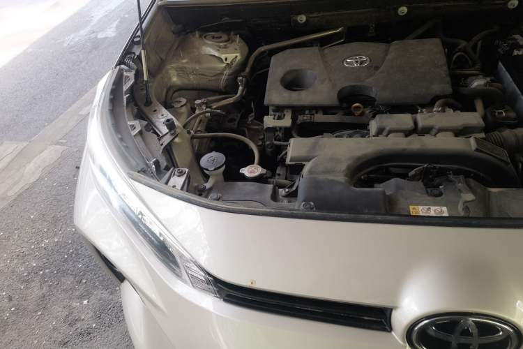 Used Toyota Wildlander 2020 2.0L CVT Two-Wheel Drive Luxury Edition Engine Bay Right