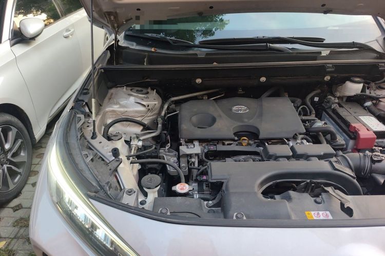 Used Toyota Wildlander 2020 2.0L CVT Two-Wheel Drive Luxury Edition Engine Bay Right