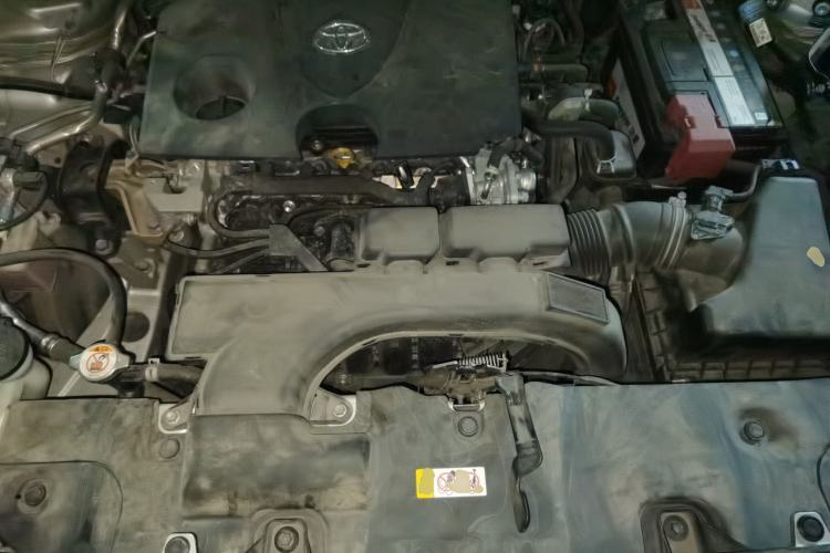 Used Toyota Wildlander 2020 2.0L CVT Two-Wheel Drive Luxury Edition Engine Bay