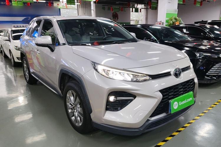 Used Toyota Wildlander 2020 2.0L CVT 4x4 Luxury Edition Front Right 45 Deg