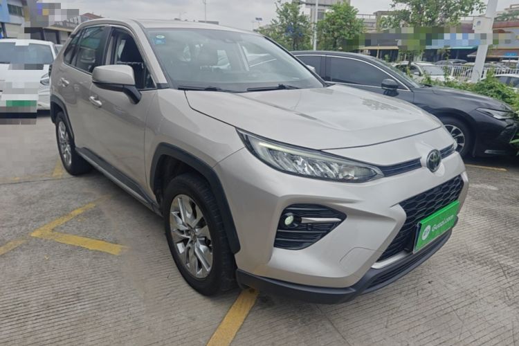 Used Toyota Wildlander 2020 2.0L CVT Two-Wheel Drive Luxury Edition Front Right 45 Deg
