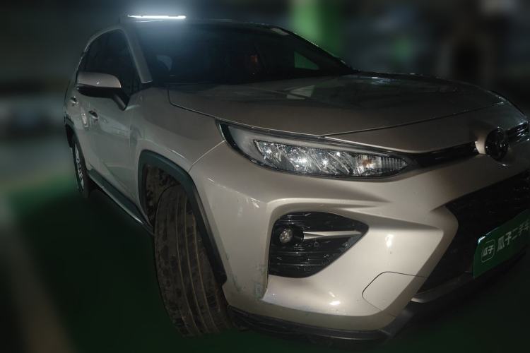 Used Toyota Wildlander 2020 2.0L CVT 4x4 Luxury Edition Front Right 45 Deg