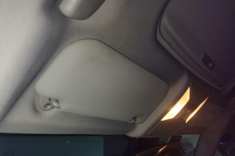 Used Toyota Wildlander 2020 2.0L CVT Two-Wheel Drive Luxury Edition Headliner