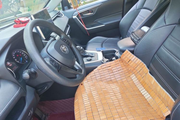 Used Toyota Wildlander 2020 Dual-Motor 2.5L E-CVT Four-Wheel Drive Luxury Edition Left Front Seat