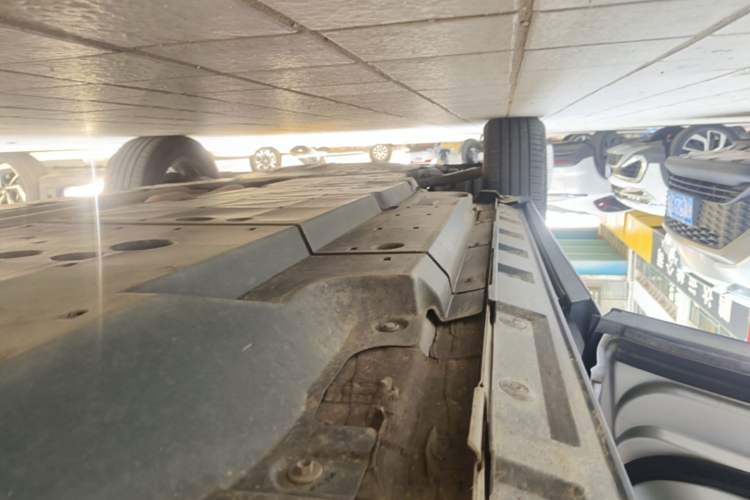 Used Toyota Wildlander 2020 2.0L CVT Two-Wheel Drive Tech Edition Left Side Sill