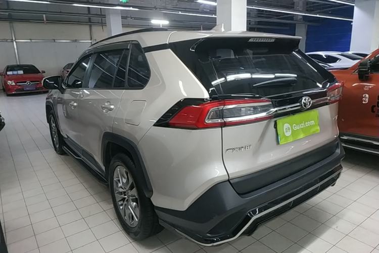 Used Toyota Wildlander 2020 2.0L CVT Two-Wheel Drive Luxury Edition Rear Left 45 Deg