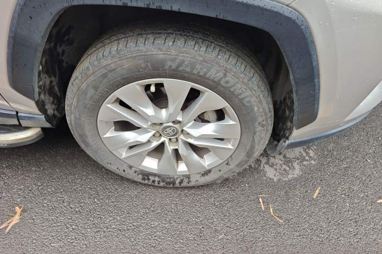 Used Toyota Wildlander 2020 2.0L CVT Two-Wheel Drive Leading Edition Right Front Wheel Hub