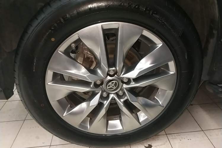 Used Toyota Wildlander 2020 2.0L CVT Two-Wheel Drive Luxury Edition Right Rear Wheel Hub