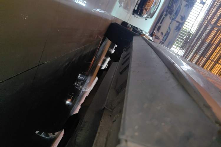 Used Toyota Wildlander 2020 Dual-Engine 2.5L E-CVT Two-Wheel Drive Luxury Edition Right Side Sill