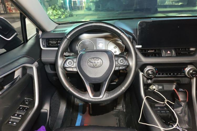 Used Toyota Wildlander 2020 Dual-Engine 2.5L E-CVT Two-Wheel Drive Luxury Edition Steering Wheel