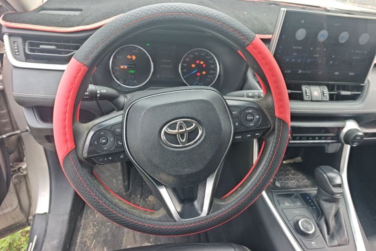 Used Toyota Wildlander 2020 Dual-Motor 2.5L E-CVT Four-Wheel Drive Luxury Edition Steering Wheel