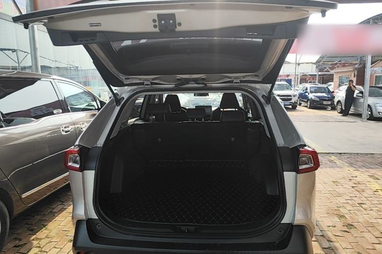 Used Toyota Wildlander 2020 2.0L CVT Two-Wheel Drive Luxury Edition Trunk