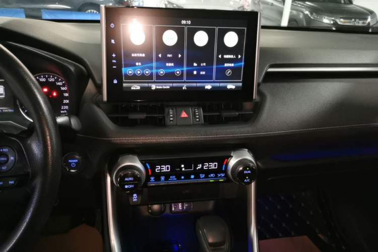 Used Toyota Wildlander 2020 Dual-Motor 2.5L E-CVT Four-Wheel Drive Luxury Edition Audio And AC Panel
