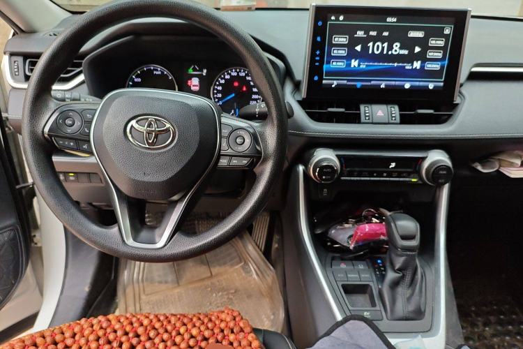 Used Toyota Wildlander 2020 Dual-Engine 2.5L E-CVT Two-Wheel Drive Luxury Edition Center Console