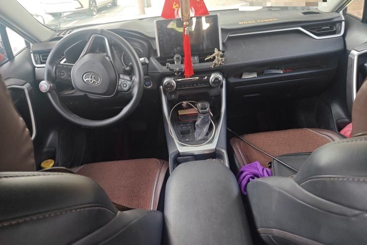 Used Toyota Wildlander 2020 Dual-Engine 2.5L E-CVT Two-Wheel Drive Luxury Edition Center Console