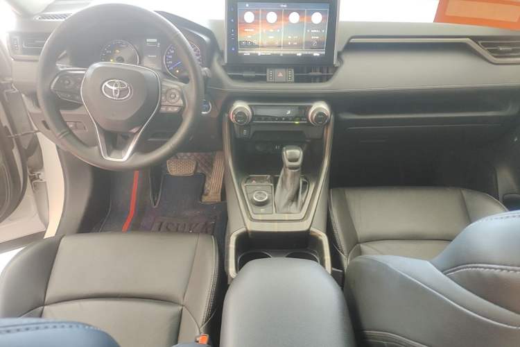 Used Toyota Wildlander 2020 Dual-Motor 2.5L E-CVT Four-Wheel Drive Luxury Edition Center Console